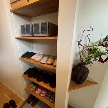 スリッパ収納棚